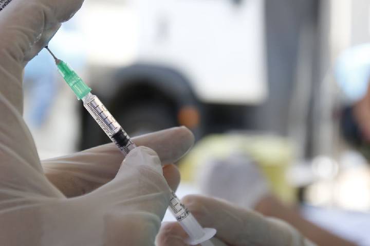 Mais de 1 milhão de doses de vacinas são aplicadas em São Paulo