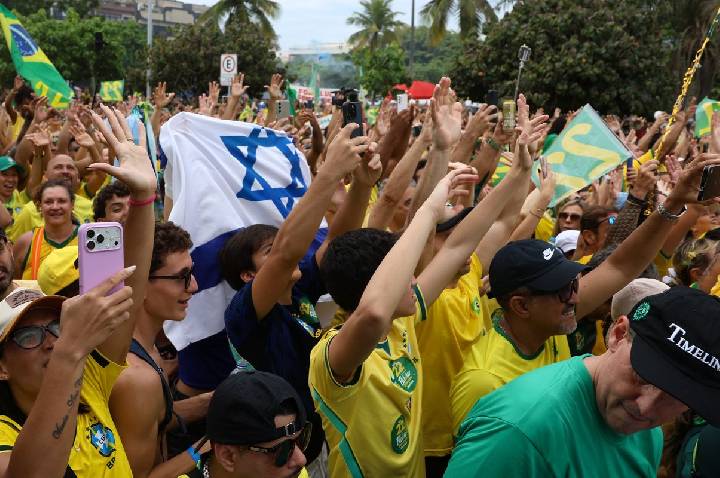 Ministério da Igualdade Racial quer apurar racismo em ato bolsonarista