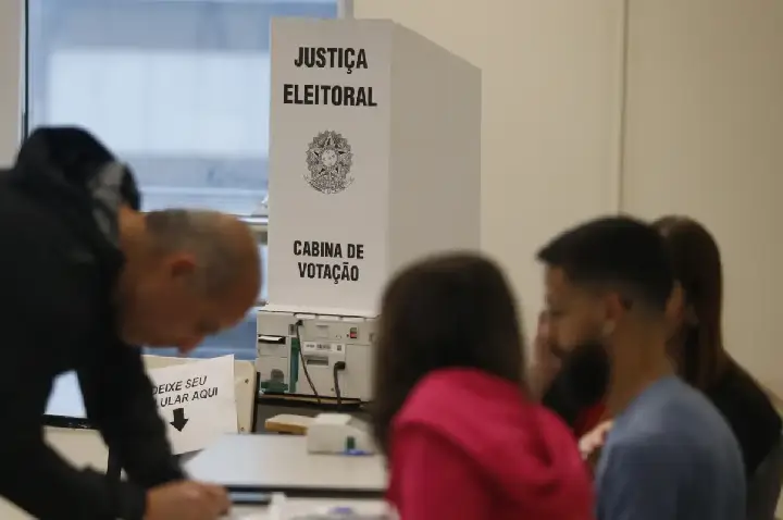 Número de eleitores com mais de 60 anos cresceu 74%, aponta pesquisa