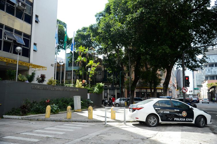 Operação combate esquema de apostas online e lavagem de dinheiro no RJ